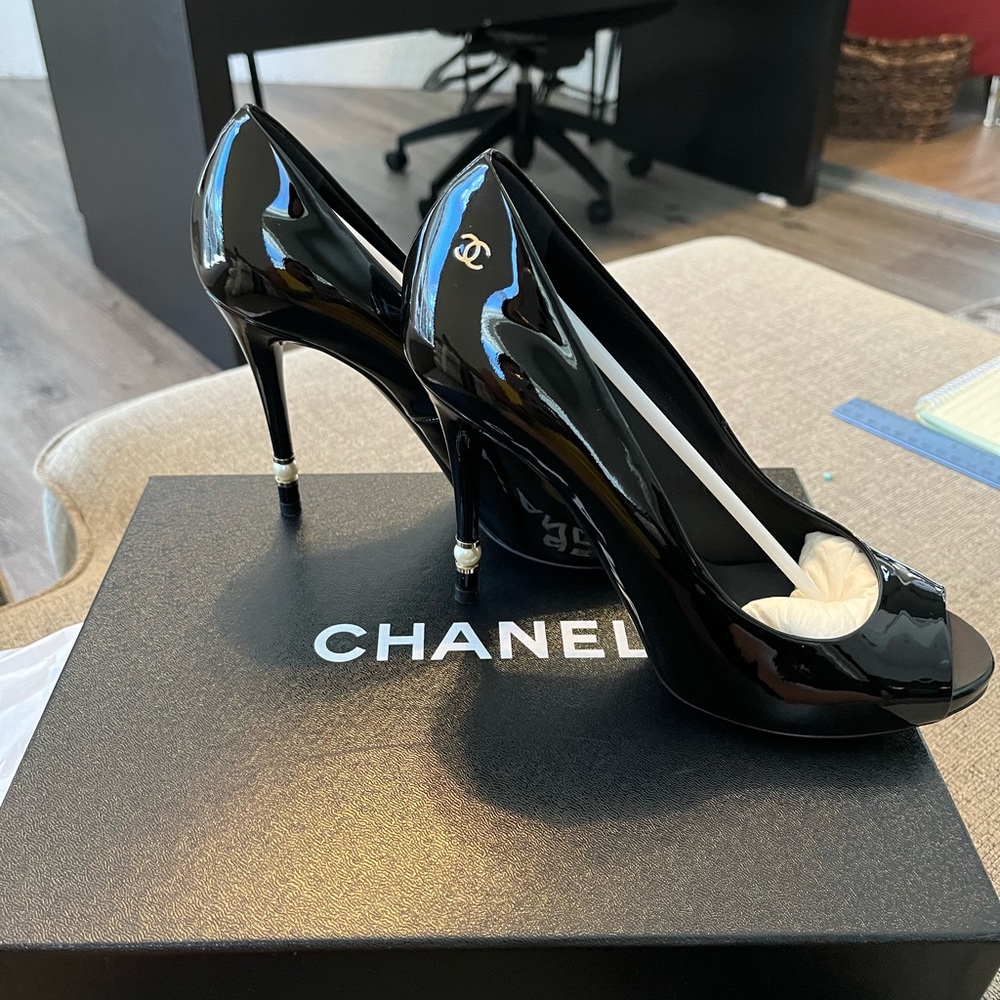 Chanel heels S 37